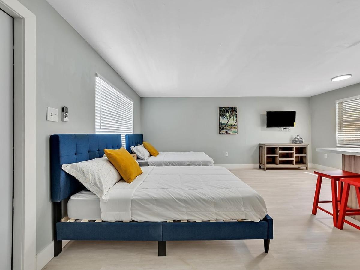 The Shell On Walnut Studio With Bath Hollywood Beach Free Parking 데이니아 비치 외부 사진
